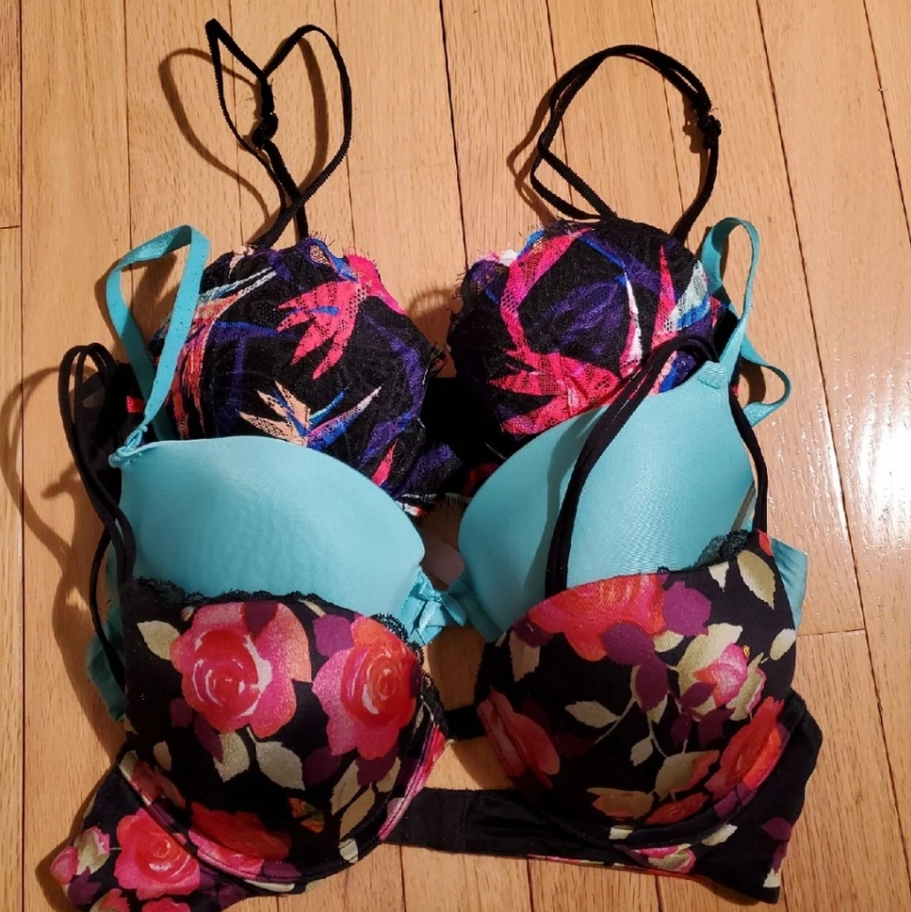 Victoria's Secret Bra Bundle: 3 Bras, Size 36 B.